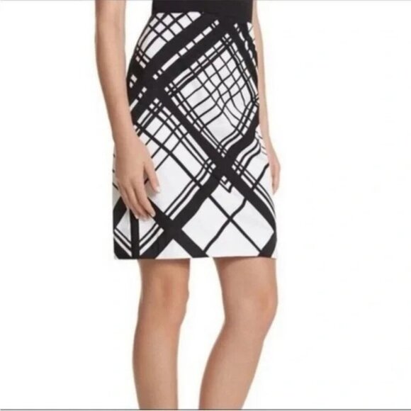 2/$30 White House Black Market Monochrome Plaid Mini Skirt 2 #A0064 - Picture 3 of 10